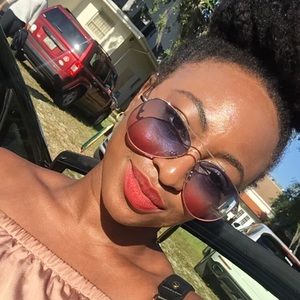 Meet your Posher, Dammy